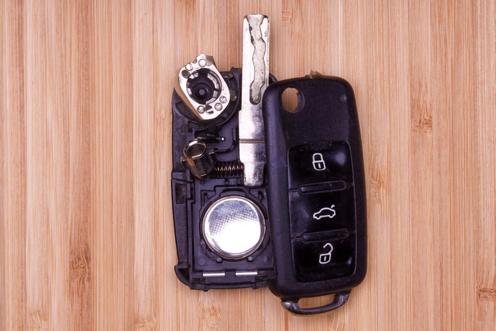 Innenleben-vom-Autoschlüssel