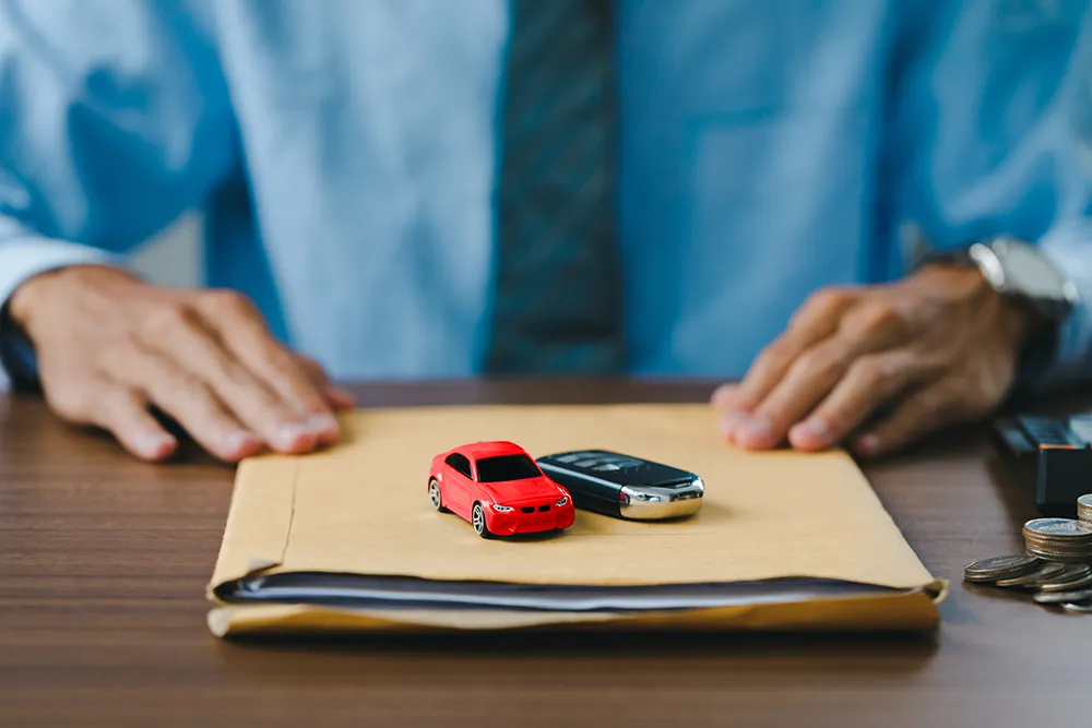 Autohändler Fahrzeugpapiere und -schlüssel