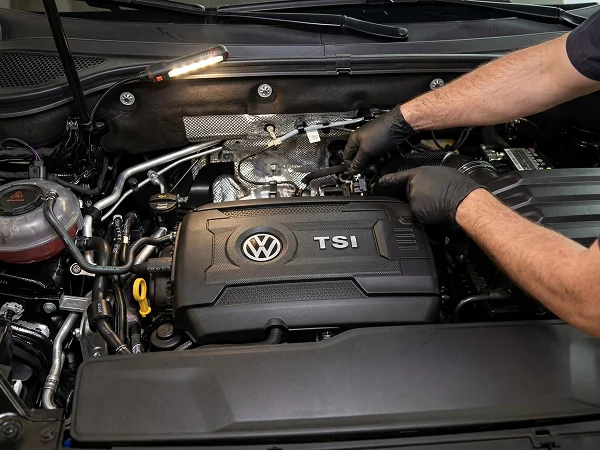 Ihre Vorteile beim zertifizierten Zahnriemen-Service